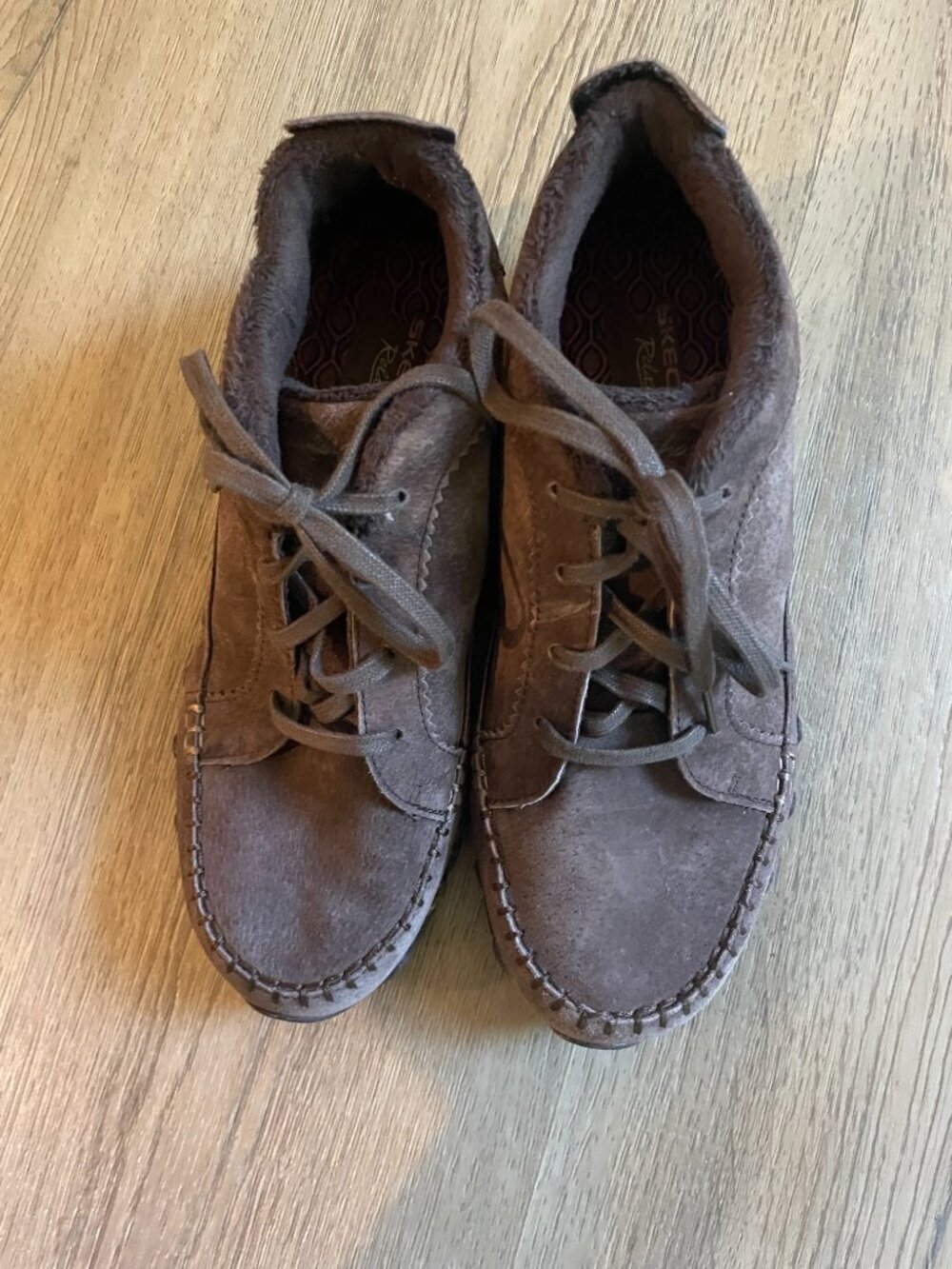 Sketchers Women's 7.5 Brown Shoes Memory Foam Leather Relaxed Fit Faux Fur!